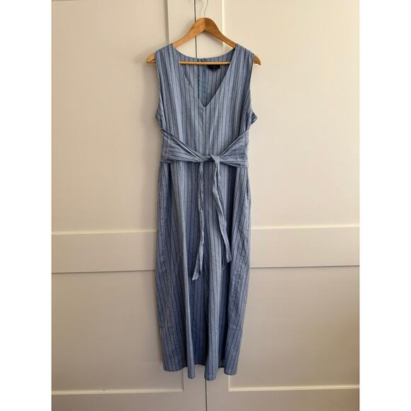 Lumiere Women’s L Blue Striped Sleeveless Jumpsuit V-Neck Tie Waist Cropped - Picture 2 of 9